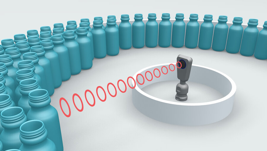 In der Pharmaindustrie müssen Ampullen und Flaschen gezählt und der Volumenstrom im Abfüllprozess kontrolliert werden. Auf einem Drehteller kontrolliert ein pms Sensor den Volumenstrom der Glasampullen vor der Abfüllanlage. Zum Beispiel pms-35/U ... mit Spannungsausgang 0-10 V.
